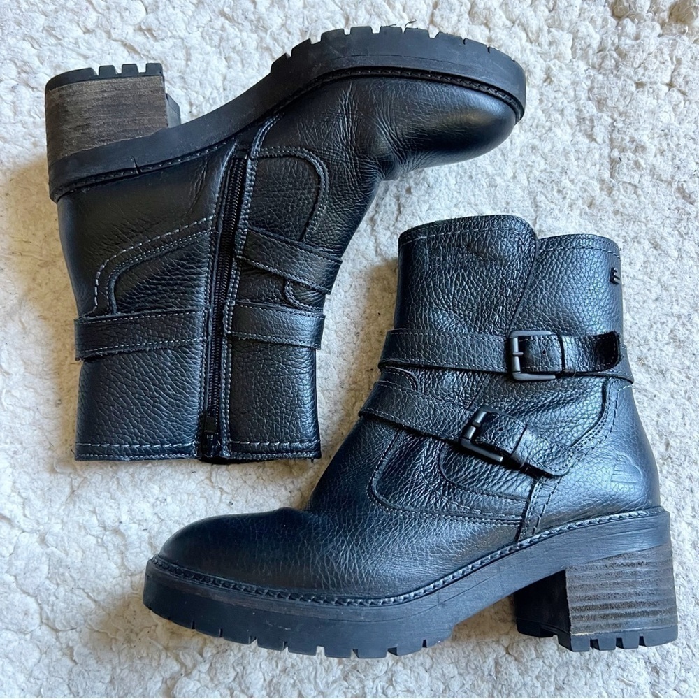 Bullboxer Black Pebble Leather Booties Size 9 Lug Sole Block Heel Moto Combat